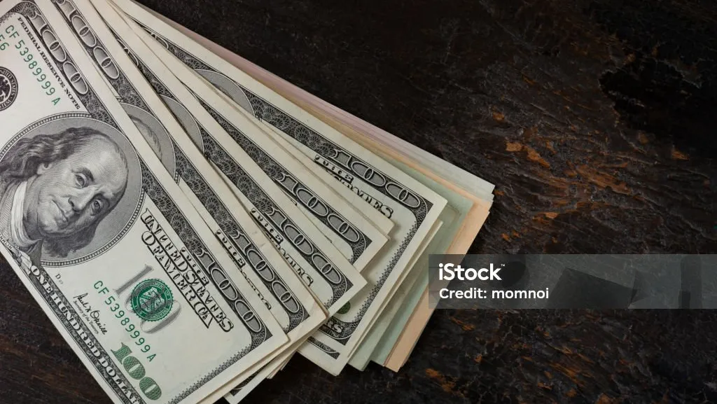 O’zbekistonda dollarning rasmiy kursi oshdi