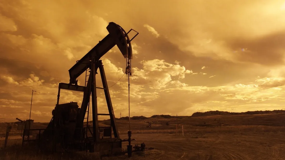 Yaqin Sharqdagi mojaro ortidan Brent nefti 13% gacha qimmatlashdi