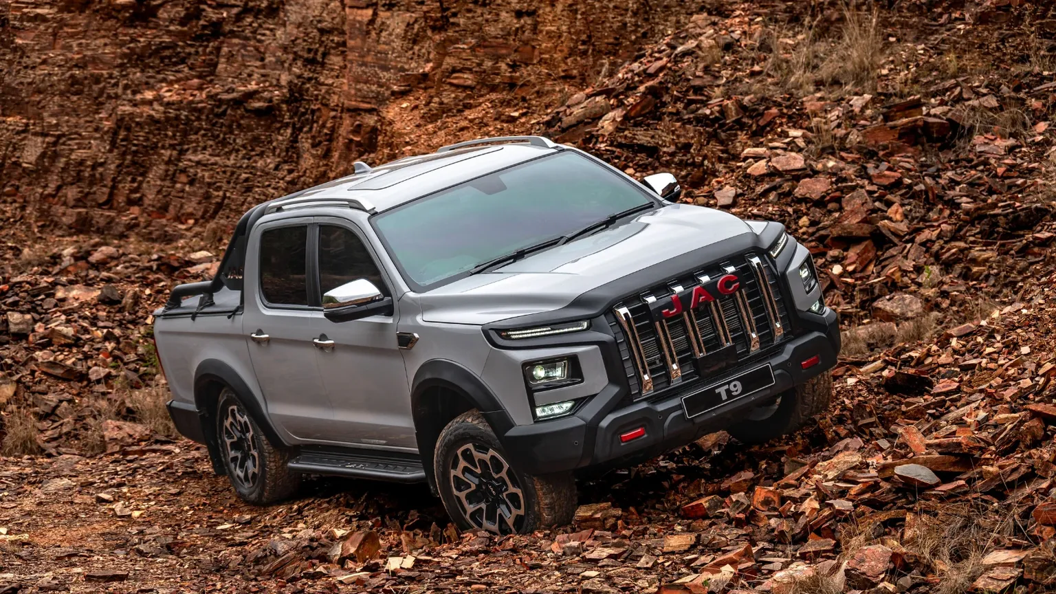 Toshkentda $835 mlnlik mega loyihalar: yil oxirigacha JAC zavodi va yirik logistika markazi ishga tushadi