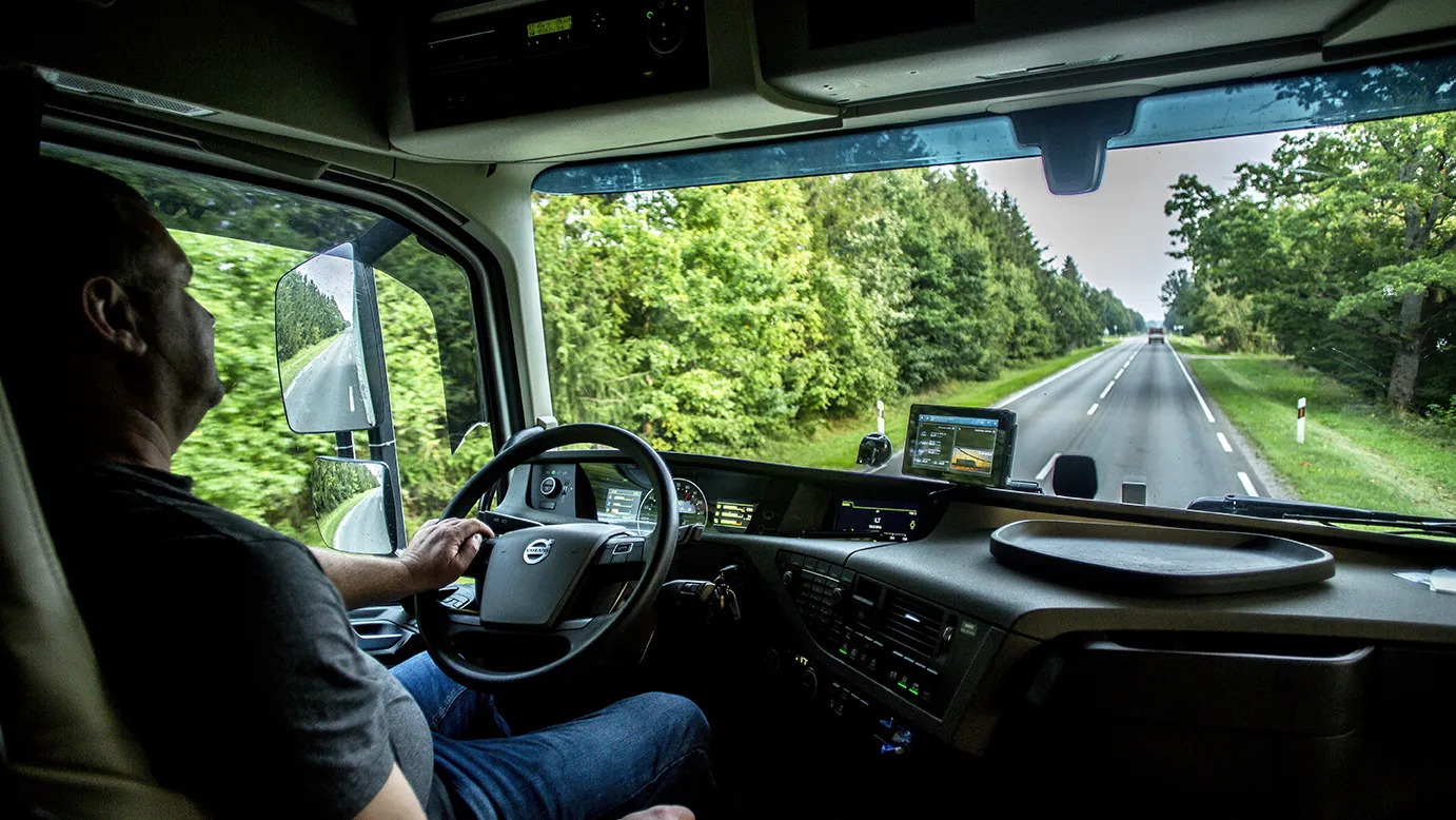 Yevropaga yo‘l ochildi: Litvada yuk mashinasi haydovchilari uchun ish o‘rinlari e’lon qilindi