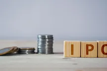 SpaceX tarixdagi eng yirik IPOga tayyor: $50 mlrd jalb qilinadi