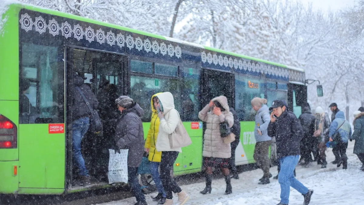 Toshkentda Yangi yil kechasida avtobuslar soat 1:00 gacha ishlaydi