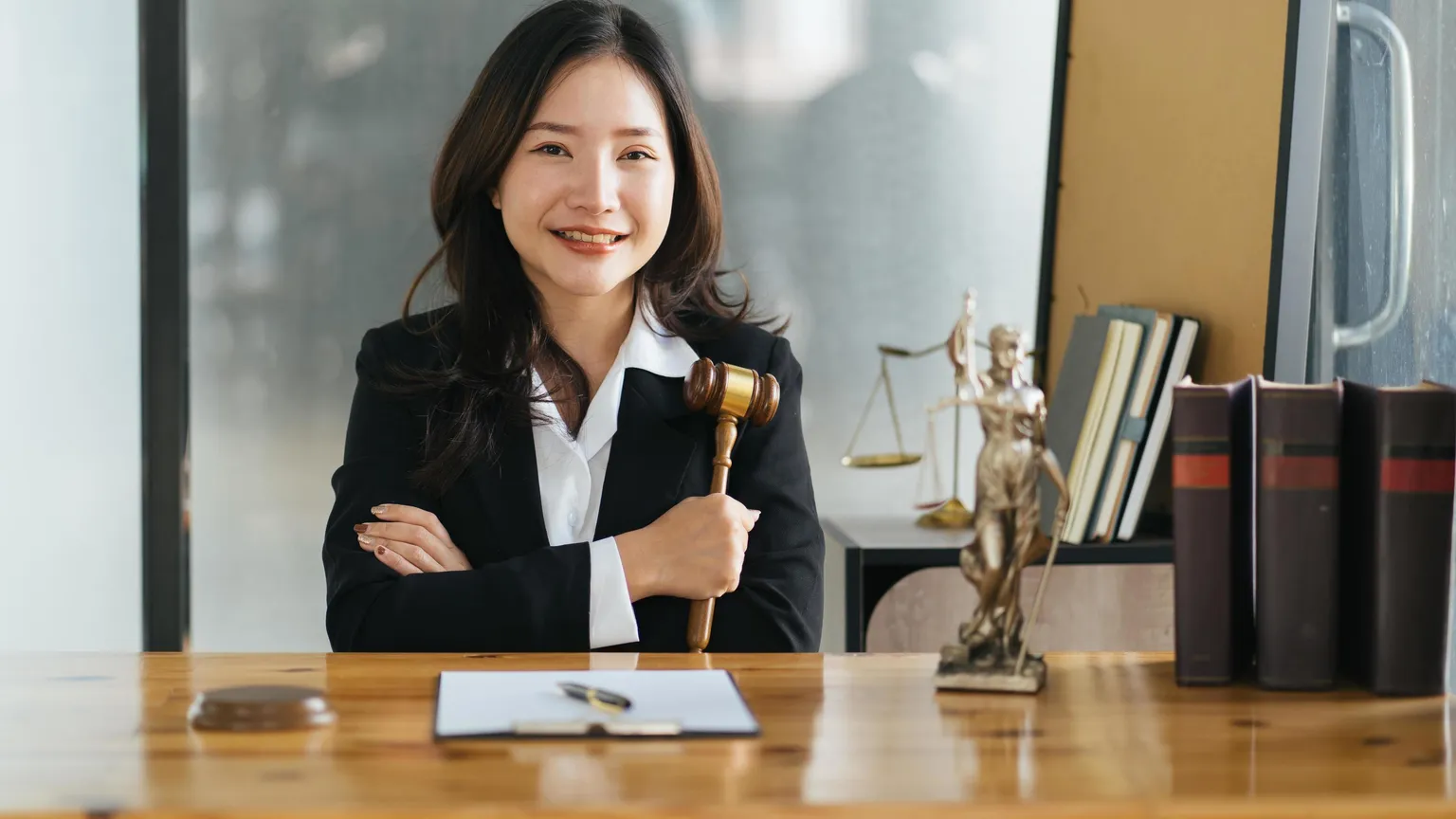 Advokatlarning daromadlari: ular qancha pul ishlab topishadi?